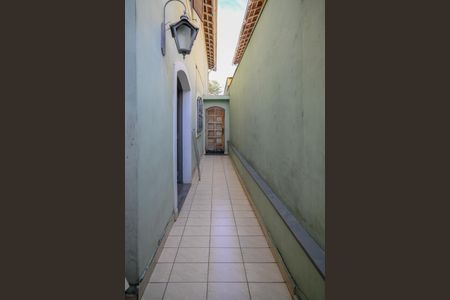 Casa à venda com 170m², 3 quartos e 2 vagasQuintal