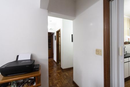 Apartamento à venda com 110m², 3 quartos e 2 vagas Apartamento à venda com 110m², 3 quartos e 2 vagasCorredor