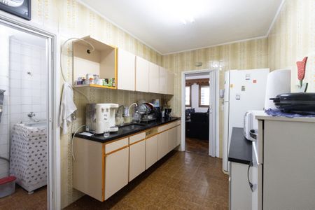 Apartamento à venda com 110m², 3 quartos e 2 vagas Apartamento à venda com 110m², 3 quartos e 2 vagasCozinha