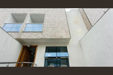 Casa à venda com 120m², 2 quartos e 3 vagas