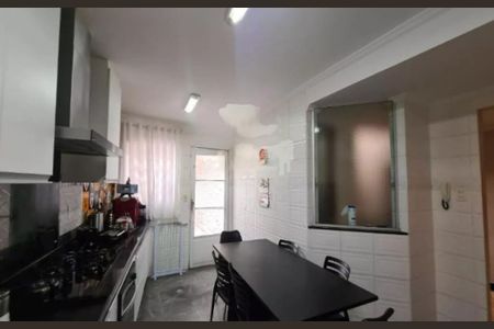 Casa à venda com 250m², 3 quartos e 6 vagas