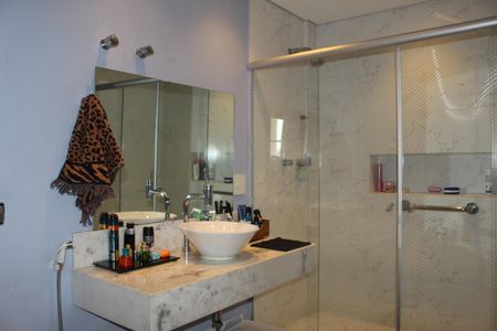 Apartamento à venda com 159m², 3 quartos e 1 vagaBanheiro