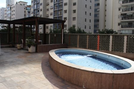 Apartamento à venda com 159m², 3 quartos e 1 vagaÁrea comum - Piscina