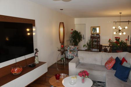 Apartamento à venda com 159m², 3 quartos e 1 vagaSala