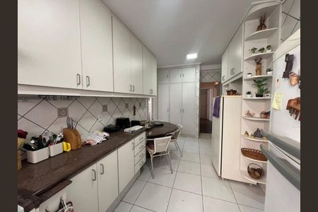 Apartamento à venda com 168m², 3 quartos e 1 vaga Apartamento à venda com 168m², 3 quartos e 1 vagaFoto 16
