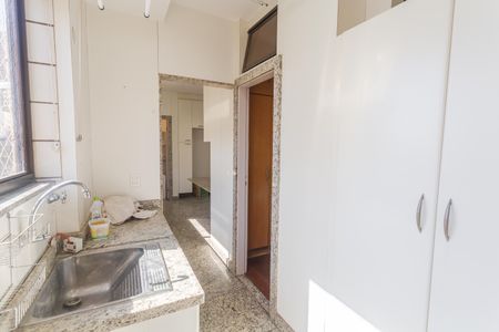 Apartamento à venda com 158m², 4 quartos e 2 vagas Apartamento à venda com 158m², 4 quartos e 2 vagasÁrea de Serviço