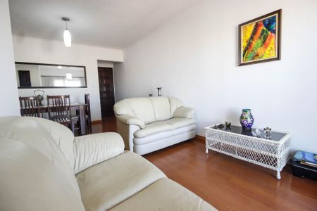 Apartamento à venda com 87m², 2 quartos e 2 vagasSala