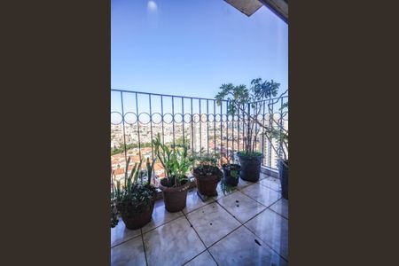 Apartamento à venda com 87m², 2 quartos e 2 vagasVaranda