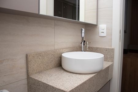 Apartamento à venda com 130m², 2 quartos e 2 vagasBanheiro da Suíte