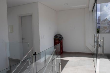 Apartamento à venda com 130m², 2 quartos e 2 vagasCobertura
