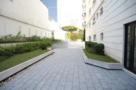 Apartamento à venda com 270m², 3 quartos e 5 vagas