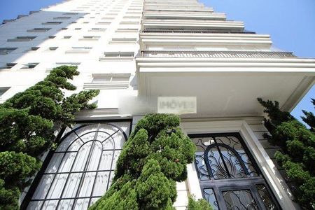 Apartamento à venda com 270m², 3 quartos e 5 vagas