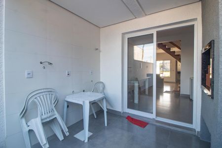 Casa à venda com 88m², 2 quartos e 1 vaga Casa à venda com 88m², 2 quartos e 1 vagaQuintal
