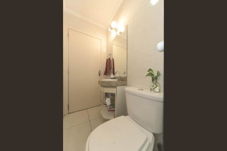 Casa à venda com 120m², 2 quartos e 2 vagas Casa à venda com 120m², 2 quartos e 2 vagasBanheiro 2