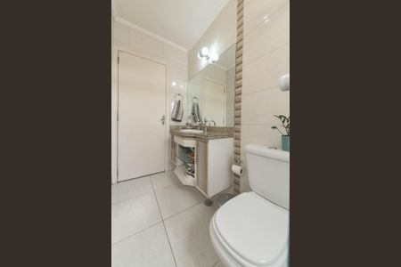 Casa à venda com 120m², 2 quartos e 2 vagas Casa à venda com 120m², 2 quartos e 2 vagasBanheiro 1