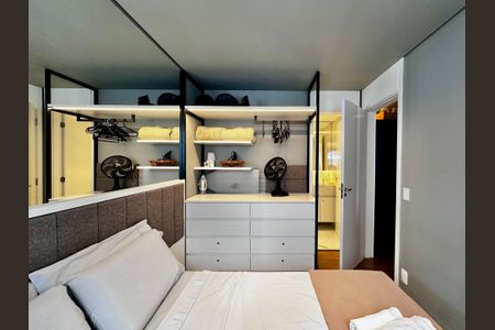 Apartamento à venda com 32m², 1 quarto e sem vagaSuíte