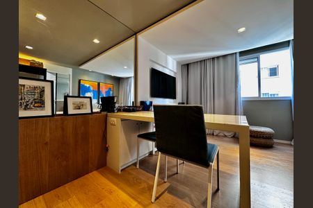 Apartamento à venda com 32m², 1 quarto e sem vagaSala