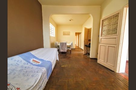 Casa à venda com 266m², 3 quartos e 1 vagaSala