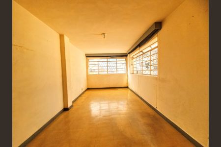 Casa à venda com 266m², 3 quartos e 1 vagaSala