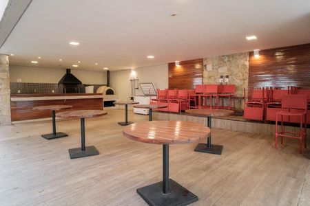 Apartamento à venda com 146m², 3 quartos e 2 vagas Apartamento à venda com 146m², 3 quartos e 2 vagasÁrea comum