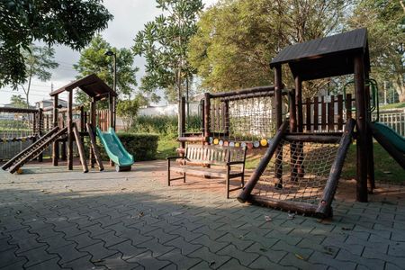 Apartamento à venda com 146m², 3 quartos e 2 vagas Apartamento à venda com 146m², 3 quartos e 2 vagasPlayground