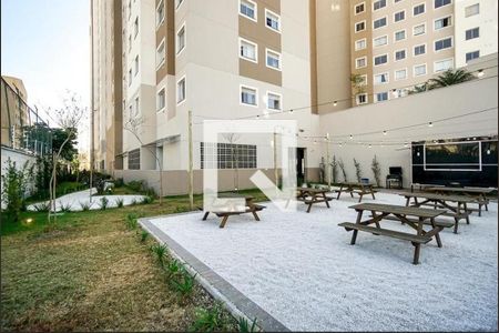 Apartamento à venda com 35m², 2 quartos e sem vagaÁrea comum
