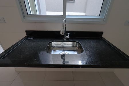 Apartamento à venda com 50m², 2 quartos e 1 vagaCozinha - Pia