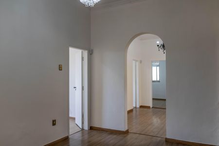 Casa à venda com 250m², 3 quartos e 2 vagas Casa à venda com 250m², 3 quartos e 2 vagasCopa