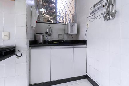 Casa à venda com 250m², 3 quartos e 2 vagas Casa à venda com 250m², 3 quartos e 2 vagasCozinha