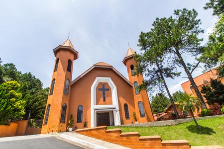 Casa de condomínio à venda com 390m², 4 quartos e 2 vagas Casa de condomínio à venda com 390m², 4 quartos e 2 vagasÁrea comum