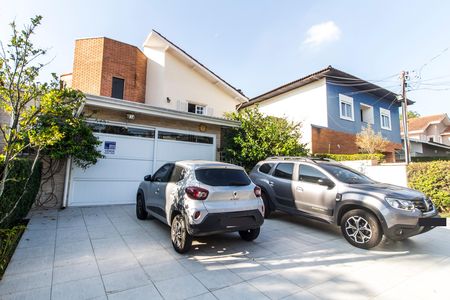 Casa de condomínio à venda com 390m², 4 quartos e 2 vagas Casa de condomínio à venda com 390m², 4 quartos e 2 vagasPlaca