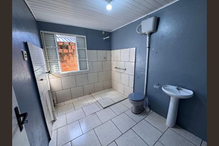 Casa à venda com 79m², 3 quartos e 4 vagas Casa à venda com 79m², 3 quartos e 4 vagasBanheiro