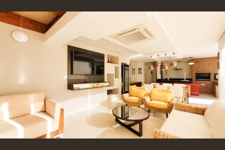 Casa de condomínio para alugar com 377m², 3 quartos e 2 vagasEspaço Gourmet