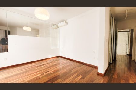 Casa de condomínio para alugar com 377m², 3 quartos e 2 vagasSuíte Master