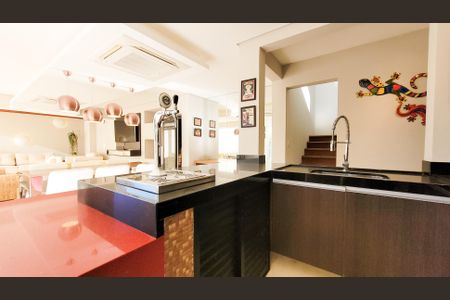 Casa de condomínio para alugar com 377m², 3 quartos e 2 vagasEspaço Gourmet