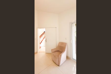 Casa de condomínio para alugar com 377m², 3 quartos e 2 vagasEscritório 2