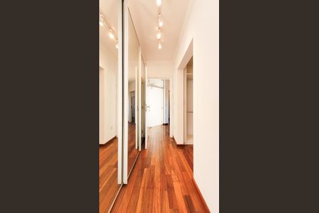 Casa de condomínio para alugar com 377m², 3 quartos e 2 vagasSuíte Master