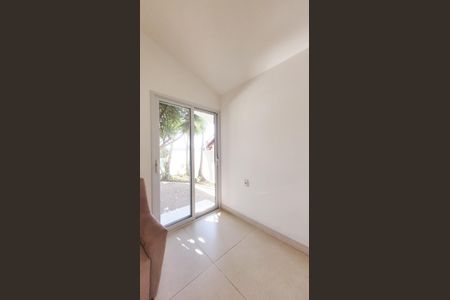 Casa de condomínio para alugar com 377m², 3 quartos e 2 vagasEscritório 2