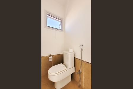 Casa de condomínio para alugar com 377m², 3 quartos e 2 vagasBanheiro da Suíte Master