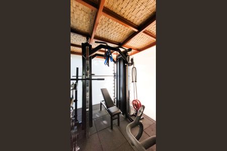 Casa de condomínio para alugar com 377m², 3 quartos e 2 vagasAcademia