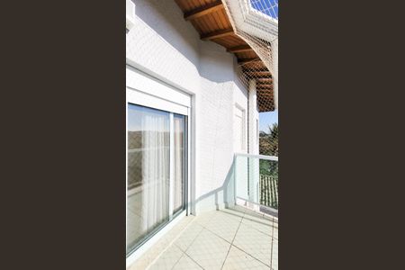 Casa de condomínio para alugar com 377m², 3 quartos e 2 vagasVaranda da Suíte Master