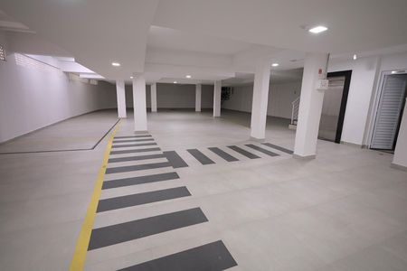 Apartamento à venda com 61m², 2 quartos e 1 vaga Apartamento à venda com 61m², 2 quartos e 1 vagaGaragem