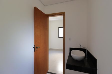 Apartamento à venda com 98m², 2 quartos e 2 vagasBanheiro da Suíte