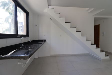 Apartamento à venda com 98m², 2 quartos e 2 vagasCozinha