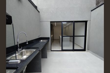 Área de Serviço de casa à venda com 4 quartos, 190m² em Vila Gumercindo, São Paulo