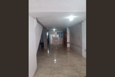 Casa à venda com 122m², 2 quartos e 2 vagas Casa à venda com 122m², 2 quartos e 2 vagasÁrea comum