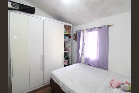 Casa à venda com 122m², 2 quartos e 2 vagasQuarto 1