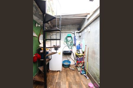 Casa à venda com 122m², 2 quartos e 2 vagasÁrea de Serviço