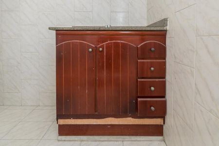 Apartamento à venda com 70m², 2 quartos e sem vagaBanheiro