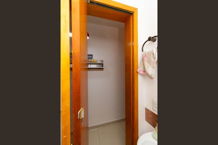 Casa de condomínio à venda com 76m², 2 quartos e 1 vagaLavabo